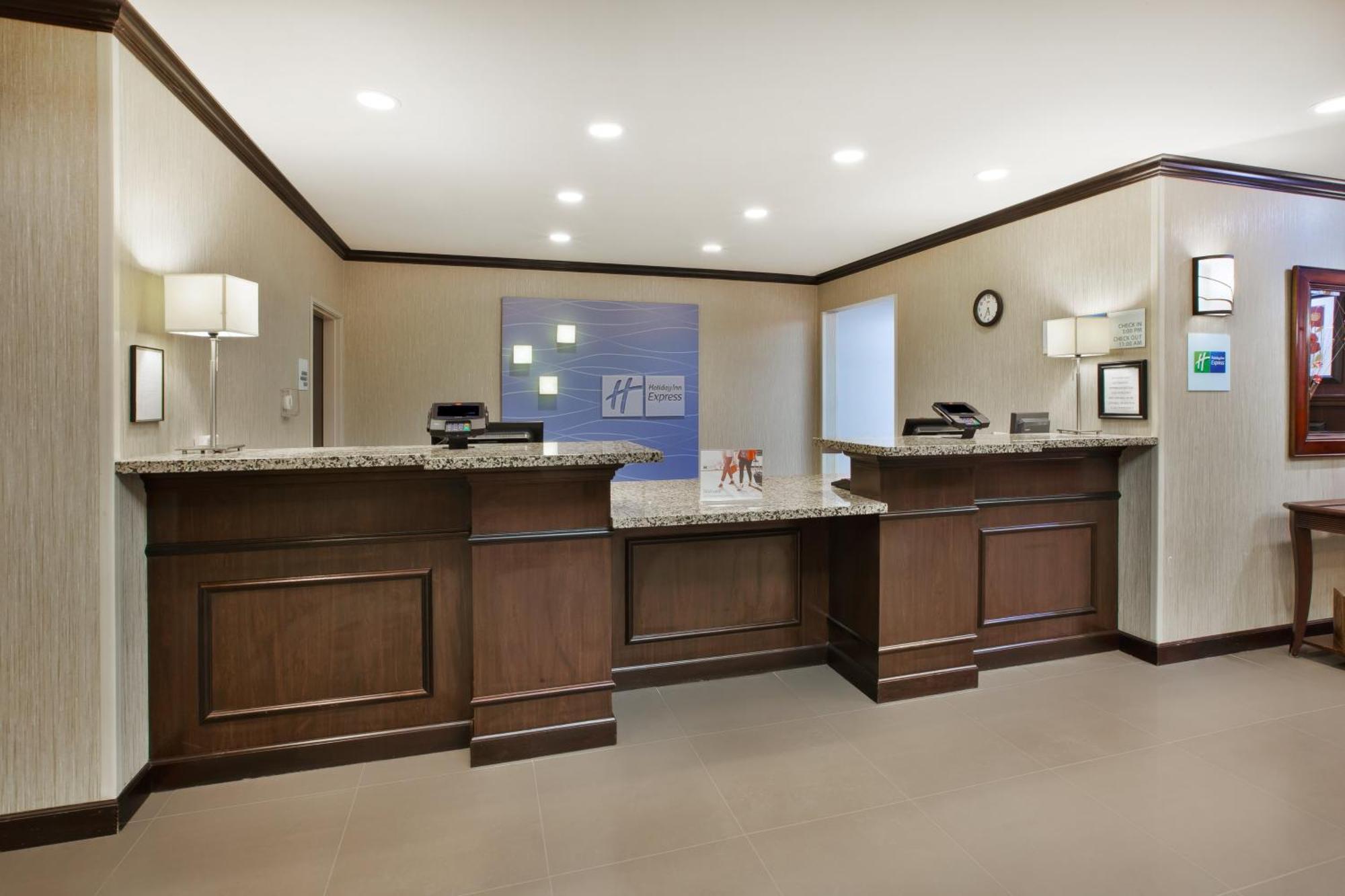 Holiday Inn Express And Suites Wheeling By Ihg Triadelphia Kültér fotó