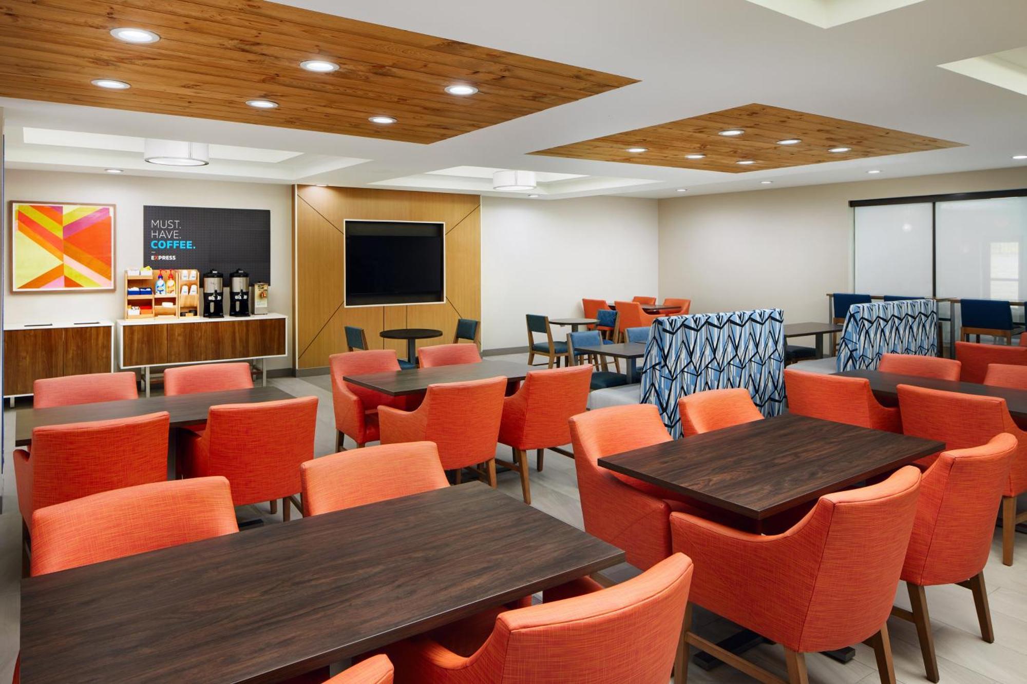 Holiday Inn Express And Suites Wheeling By Ihg Triadelphia Kültér fotó