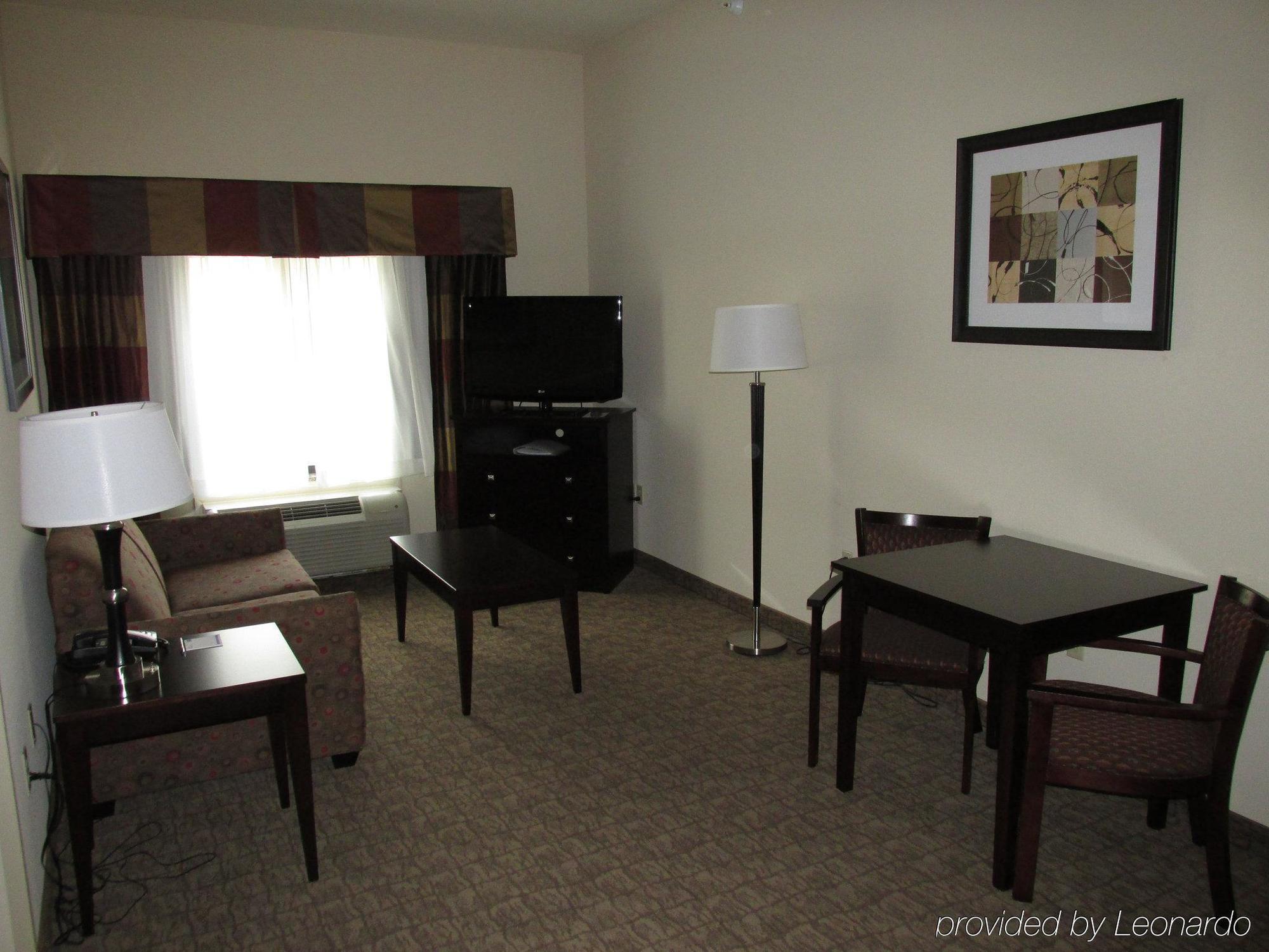 Holiday Inn Express And Suites Wheeling By Ihg Triadelphia Kültér fotó
